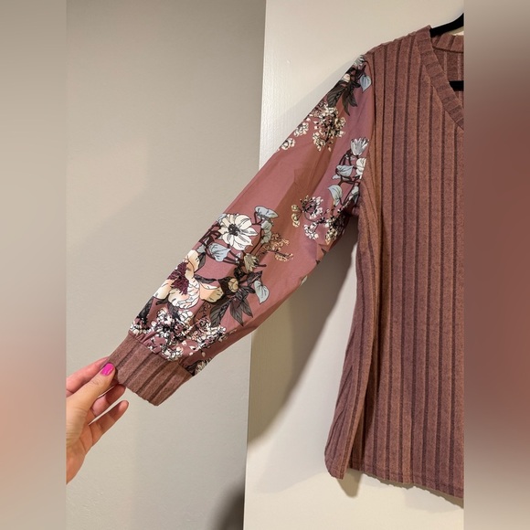 Bloom Chic NWOT mauve knit and mixed media Women's Top size 12/large - Picture 3 of 4